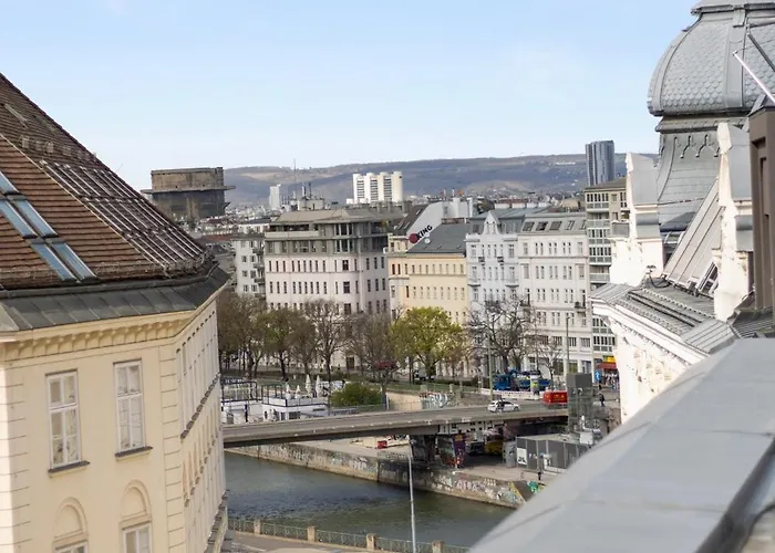 110 M2 Rooftop - St Stephen's Cathedral View *
